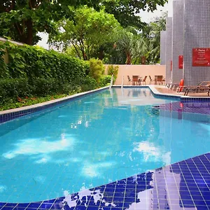 https://flat-beach-class-convention-boa-viagem-2-quartos.hotels-in-recife.com